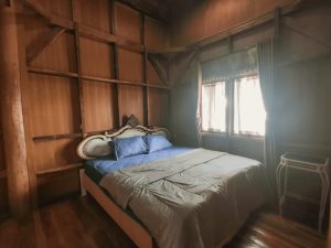 Ornamen-kayu-bedroom-2